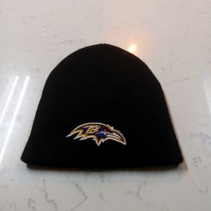 NFL Team Apparel Baltimore Raven Skull Cap Cuffless Beanie kids